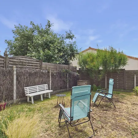 Mer A 200 M, Maison Pour 5, Jardin & Bbq 度假居 *